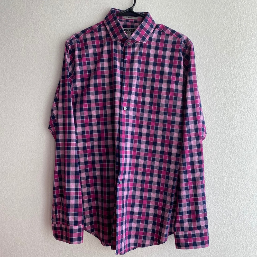 Men’s Fitted Express Dress Shirt Size M